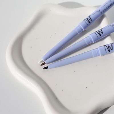 Twist & Line Eyeliner Pen Black